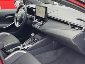 Toyota Corolla thumbnail 16