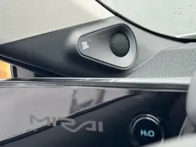Toyota Mirai thumbnail 18