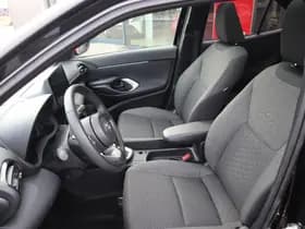 Toyota Yaris Cross thumbnail 21