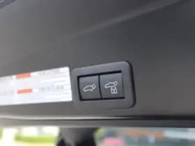 Toyota Yaris Cross thumbnail 6