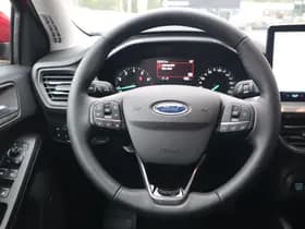 Ford Focus thumbnail 26