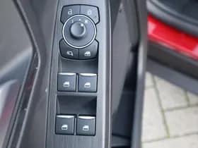 Ford Kuga thumbnail 32