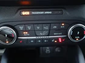 Ford Kuga thumbnail 43