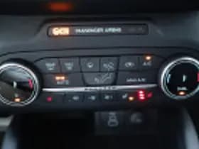 Ford Kuga thumbnail 86