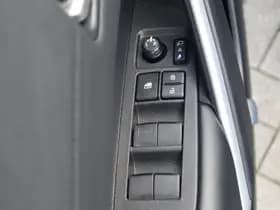 Toyota Corolla thumbnail 28
