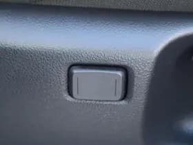 Toyota Corolla thumbnail 29