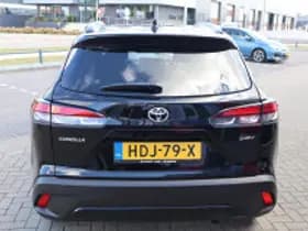 Toyota Corolla thumbnail 4