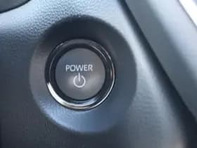 Toyota Corolla thumbnail 38