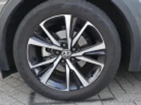 Toyota C hr thumbnail 50