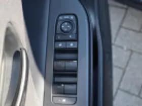 Toyota C hr thumbnail 54