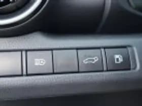 Toyota C hr thumbnail 56