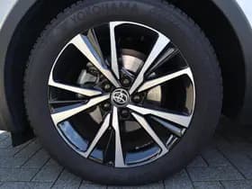 Toyota C hr thumbnail 19