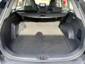 Toyota RAV4 thumbnail 5
