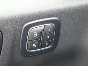 Ford Kuga thumbnail 31