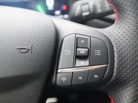 Ford Kuga thumbnail 35
