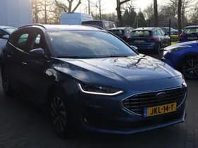Ford Focus thumbnail 16