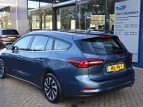 Ford Focus thumbnail 3
