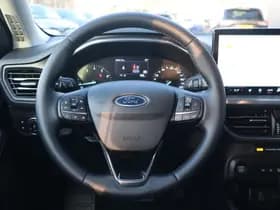 Ford Focus thumbnail 24