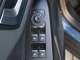 Ford Focus thumbnail 25
