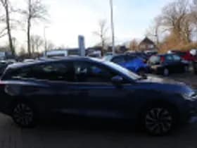 Ford Focus thumbnail 49