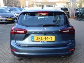 Ford Focus thumbnail 10