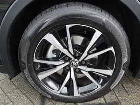 Toyota C hr thumbnail 19