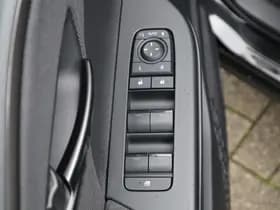 Toyota C hr thumbnail 26