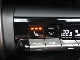 Toyota C hr thumbnail 40