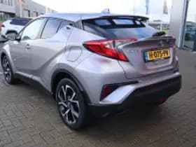 Toyota C hr thumbnail 3