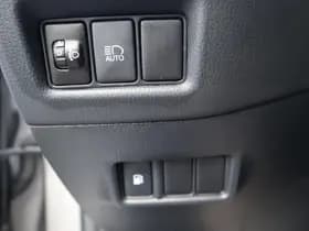 Toyota C hr thumbnail 32