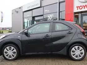 Toyota Aygo X thumbnail 2