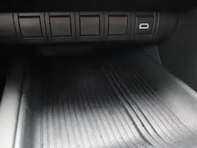 Toyota C hr thumbnail 37