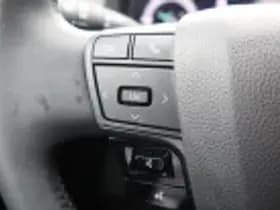 Toyota C hr thumbnail 64