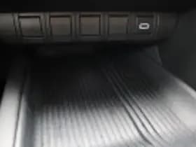 Toyota C hr thumbnail 72