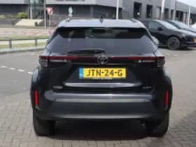 Toyota Yaris Cross thumbnail 4