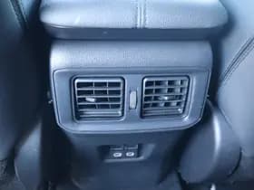 Toyota RAV4 thumbnail 24