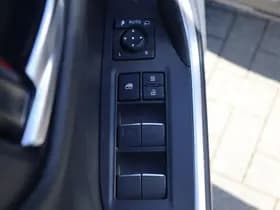 Toyota RAV4 thumbnail 27