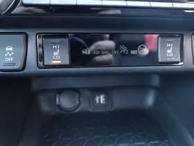 Toyota RAV4 thumbnail 40