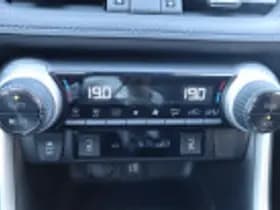 Toyota RAV4 thumbnail 80