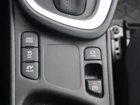 Toyota Yaris Cross thumbnail 32