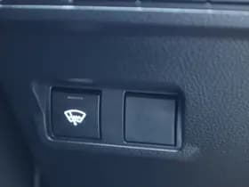 Toyota Corolla thumbnail 32