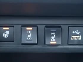 Toyota Corolla thumbnail 36
