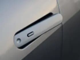 Toyota C hr thumbnail 60