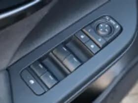 Toyota C hr thumbnail 65