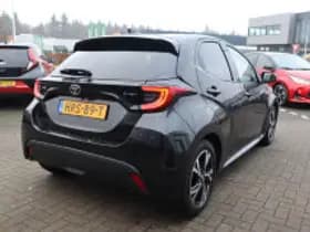 Toyota Yaris thumbnail 6