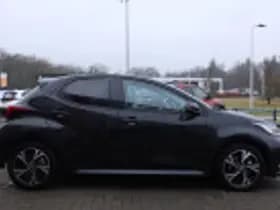 Toyota Yaris thumbnail 51