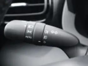 Toyota Yaris thumbnail 70