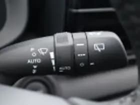 Toyota Yaris thumbnail 71