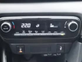 Toyota Yaris thumbnail 76
