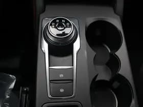 Ford Kuga thumbnail 43